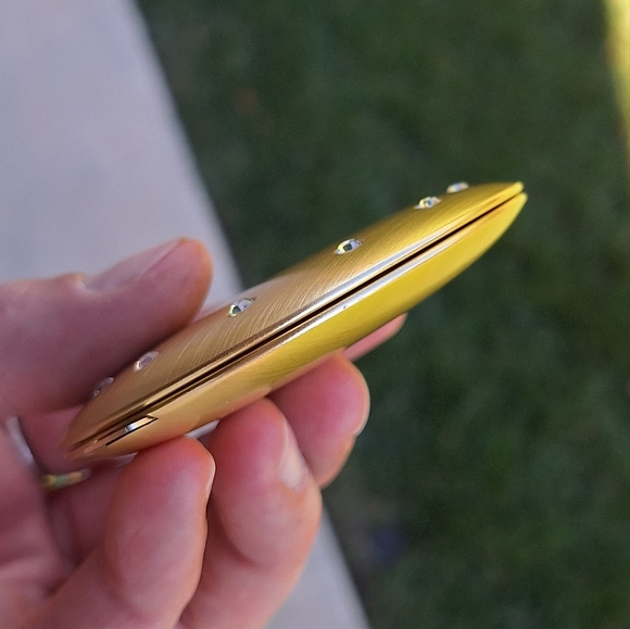 Vtg Avon double-sided compact mirror - Picture 3 of 5